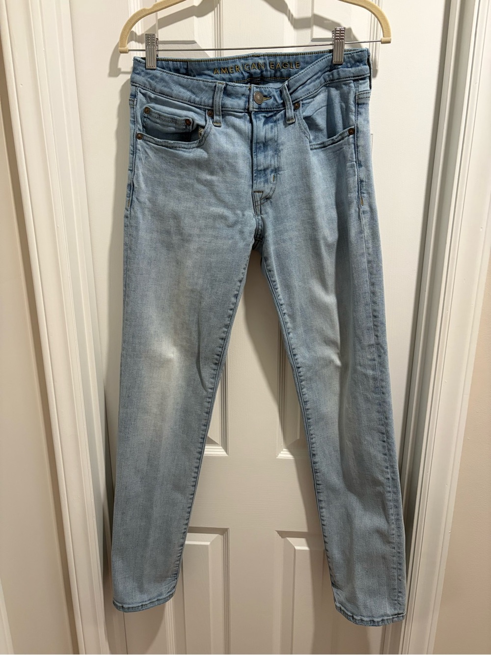 American Eagle Outfitters Light Blue Denim Jeans with Contrast Stitching